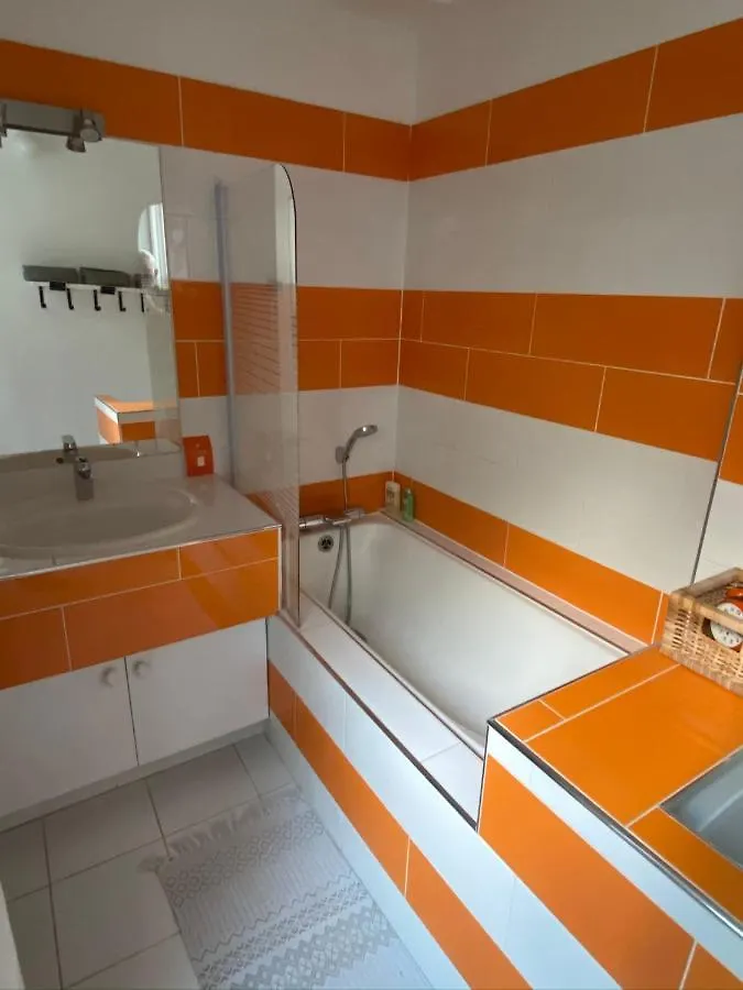 M-otel Pensionat Paris